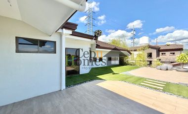 Grand 8 Bedroom House with Pool in Mandaue for Rent