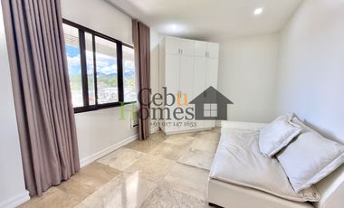Grand 8 Bedroom House with Pool in Mandaue for Rent