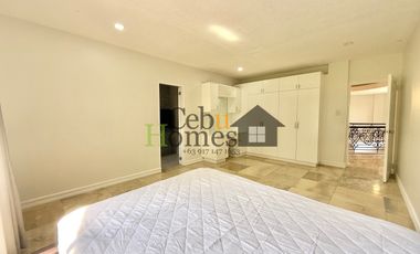 Grand 8 Bedroom House with Pool in Mandaue for Rent