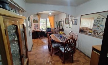 Se Vende cómoda y segura casa, ubicada en 20 Oriente con 9 1/2 sur.