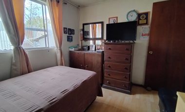 Se Vende cómoda y segura casa, ubicada en 20 Oriente con 9 1/2 sur.