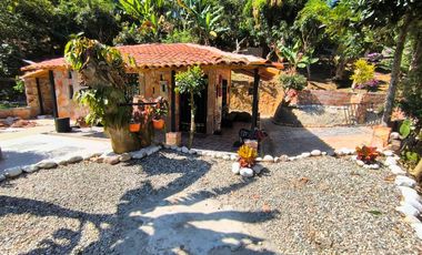 SE VENDE CASA CAMPESTRE EN RUITOQUE ALTO