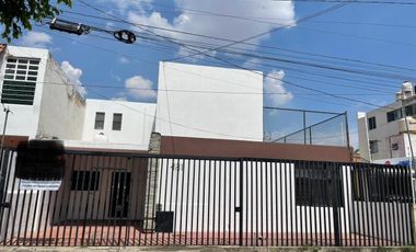 CASA EN VENTA  COLONIA CHAPALITA  , ZAPOPAN JAL.