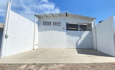 BODEGA EN RENTA EN RINCÓN DE URÍAS CON 313.5 mts.