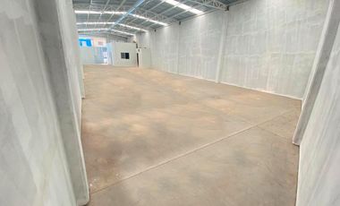 BODEGA EN RENTA EN RINCÓN DE URÍAS CON 313.5 mts.