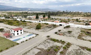 TERRENOS CAMPESTRES EN VENTA - SECTOR A POCOS MINUTOS DE GUAYLLABAMBA