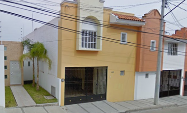 VENTA DE CASA EN BENITO JUAREZ, LA PIEDAD, MICHOACAN.