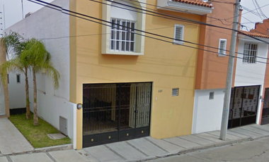 VENTA DE CASA EN BENITO JUAREZ, LA PIEDAD, MICHOACAN.