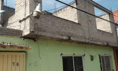 CASA EN VENTA COMO TERRENO SANTA CRUZ MEYEHUALCO ENTREGA INMEDIATA
