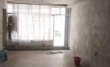 CASA EN VENTA COMO TERRENO SANTA CRUZ MEYEHUALCO ENTREGA INMEDIATA