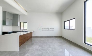 Exclusiva Casa en Venta Cumbres Elite Premier, Priv.Andes - Diseño Contemporáneo