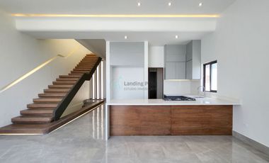 Exclusiva Casa en Venta Cumbres Elite Premier, Priv.Andes - Diseño Contemporáneo