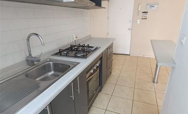 Depto cercano U. Santiago