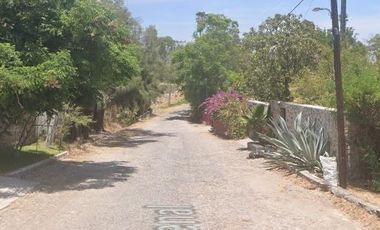 ¡¡Haz Que Tu Dinero Trabaje Para Ti Hoy !! Venta de Hermosa Casa en Exclusiva Zona, Col. Chapala Haciendas, Jal.