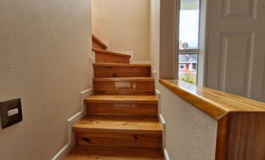 CASA 4   DORMITORIOS,  2 ESTEROS, PUERTO MONTT