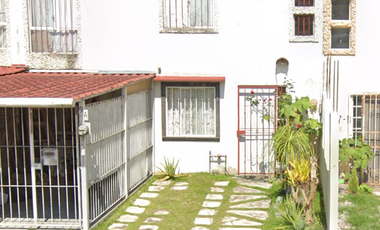 Casa en Remate Bancario - Fuente de Acuario, Las Fuentes Fraccionamiento, Veracruz