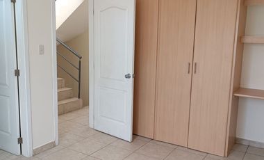 ARRIENDO CASA EN TUMBACO - CONJUNTO MIRA CETI