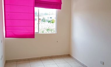 ARRIENDO CASA EN TUMBACO - CONJUNTO MIRA CETI