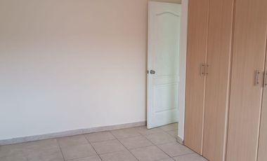 ARRIENDO CASA EN TUMBACO - CONJUNTO MIRA CETI