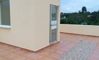 ARRIENDO CASA EN TUMBACO - CONJUNTO MIRA CETI
