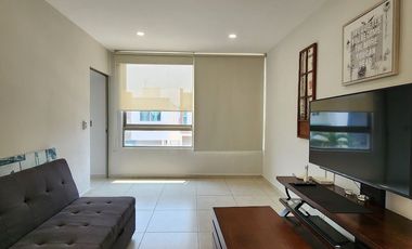 En RENTA Casa con o sin Muebles en Lomas de la Rioja