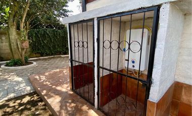 HERMOSA CASA RUSTICA DE RENTA EN TUMBACO SECTOR COLLAQUI