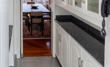 VENDO EN EL SECTOR DEL BOSQUE EXELENTE DEPARTAMENTO TOTALMENTE REMODELADO