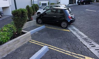 VENDO EN EL SECTOR DEL BOSQUE EXELENTE DEPARTAMENTO TOTALMENTE REMODELADO