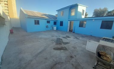 Vendo Casa 6D/2B Avenida Goycolea, La Cisterna