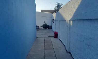 Vendo Casa 6D/2B Avenida Goycolea, La Cisterna