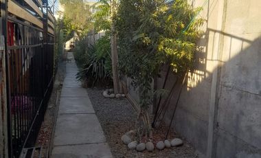 Vendo Casa 6D/2B Avenida Goycolea, La Cisterna