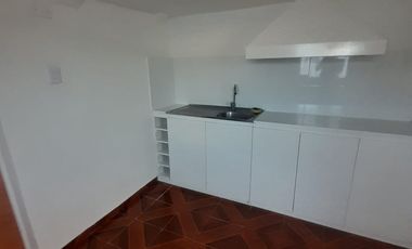 Vendo Casa 6D/2B Avenida Goycolea, La Cisterna