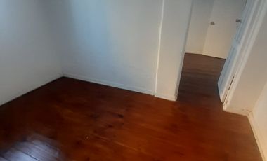Vendo Casa 6D/2B Avenida Goycolea, La Cisterna