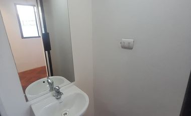 Vendo Casa 6D/2B Avenida Goycolea, La Cisterna