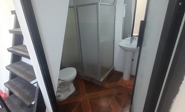 Vendo Casa 6D/2B Avenida Goycolea, La Cisterna