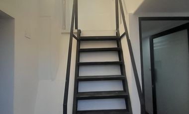 Vendo Casa 6D/2B Avenida Goycolea, La Cisterna
