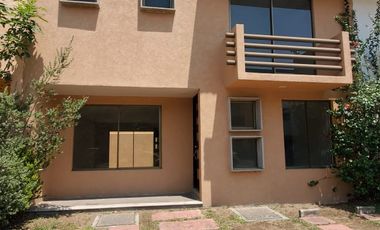 CASA EN VENTA PRIVANZA CAMINO REAL