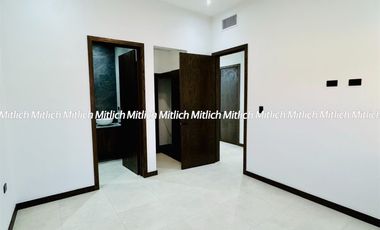 Casa en Venta Fraccionamiento Denali Rejon  $ 4,200,000.