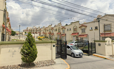 CASA EN PRIVADA ARANDILLA, COL. URBI VILLA DEL REY, HUEHUETOCA. ¡NO CREDITOS!