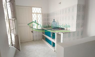 ARRIENDO CASA- OFICINAS EN EL BARRIO GAITAN DE GIRRARDOT- CUNDINAMARCA
