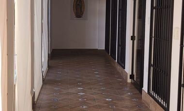 Casa Con Departamento A Pie De Calle En Venta En Chipilo De Francisco Javier Mina