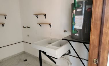 Casa Con Departamento A Pie De Calle En Venta En Chipilo De Francisco Javier Mina