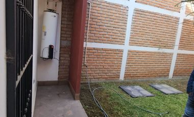 Casa Con Departamento A Pie De Calle En Venta En Chipilo De Francisco Javier Mina