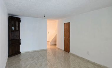 Se vende casa por el auditorio Telmex