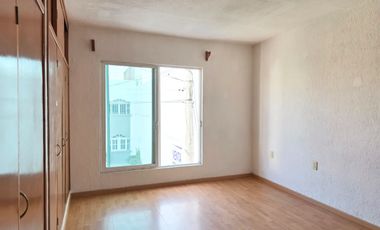 Se vende casa por el auditorio Telmex
