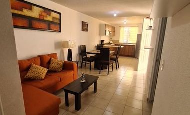 RENTA DE CASA AMUEBLADA EN HACIENDA VIÑEDOS SALIDA LEON SILAO