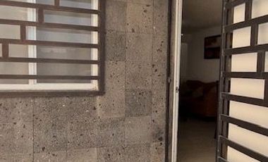 RENTA DE CASA AMUEBLADA EN HACIENDA VIÑEDOS SALIDA LEON SILAO