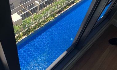1BR w/ parking Escala Salcedo, Makati. Beside Salcedo Park