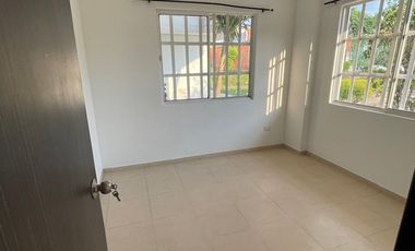 CASA BARRIO SAN ISIDRO - GIRON SANTANDER