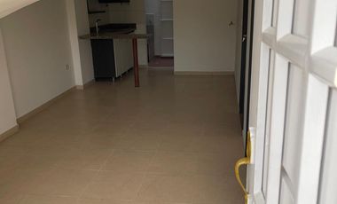 CASA BARRIO SAN ISIDRO - GIRON SANTANDER